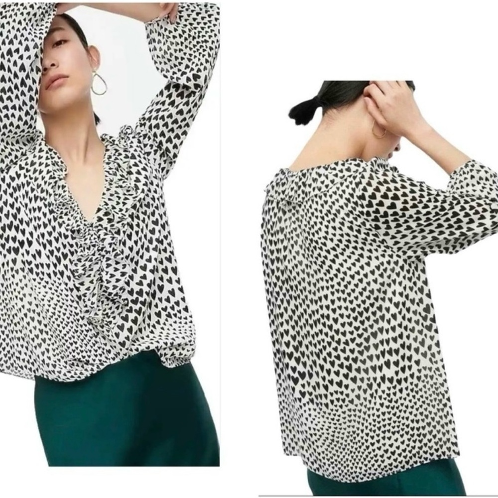 J Crew Ruffle-trim V-neck Blouse in Allover Heart Print X-Large